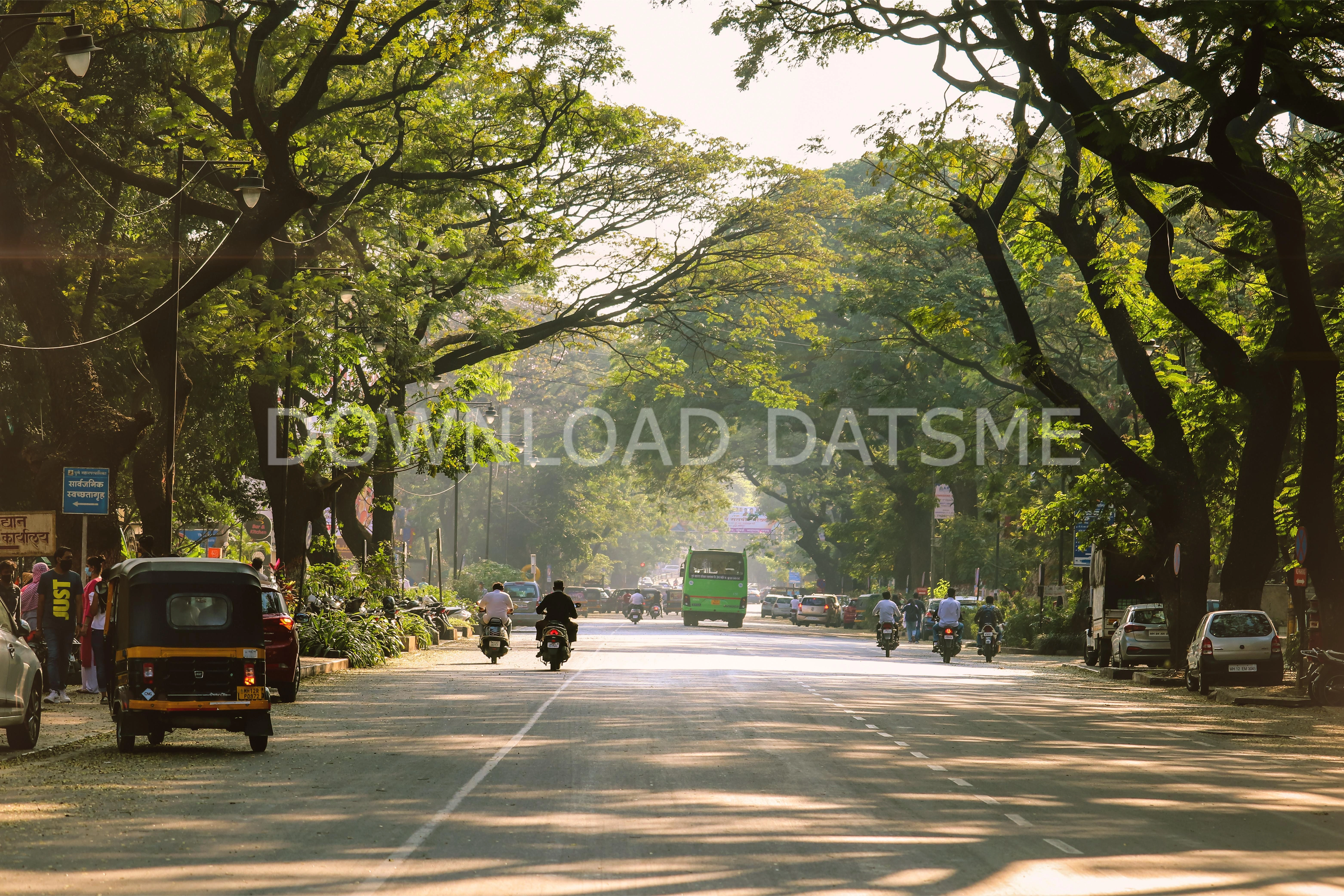 Find Friends in Pune, Maharashtra based on your bonding style