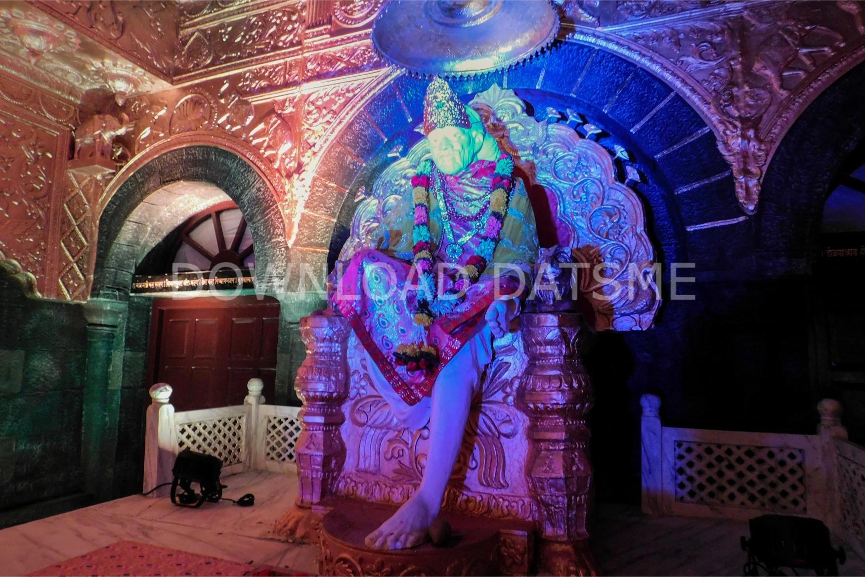 Find Friends in Shirdi, Maharashtra based on your bonding style