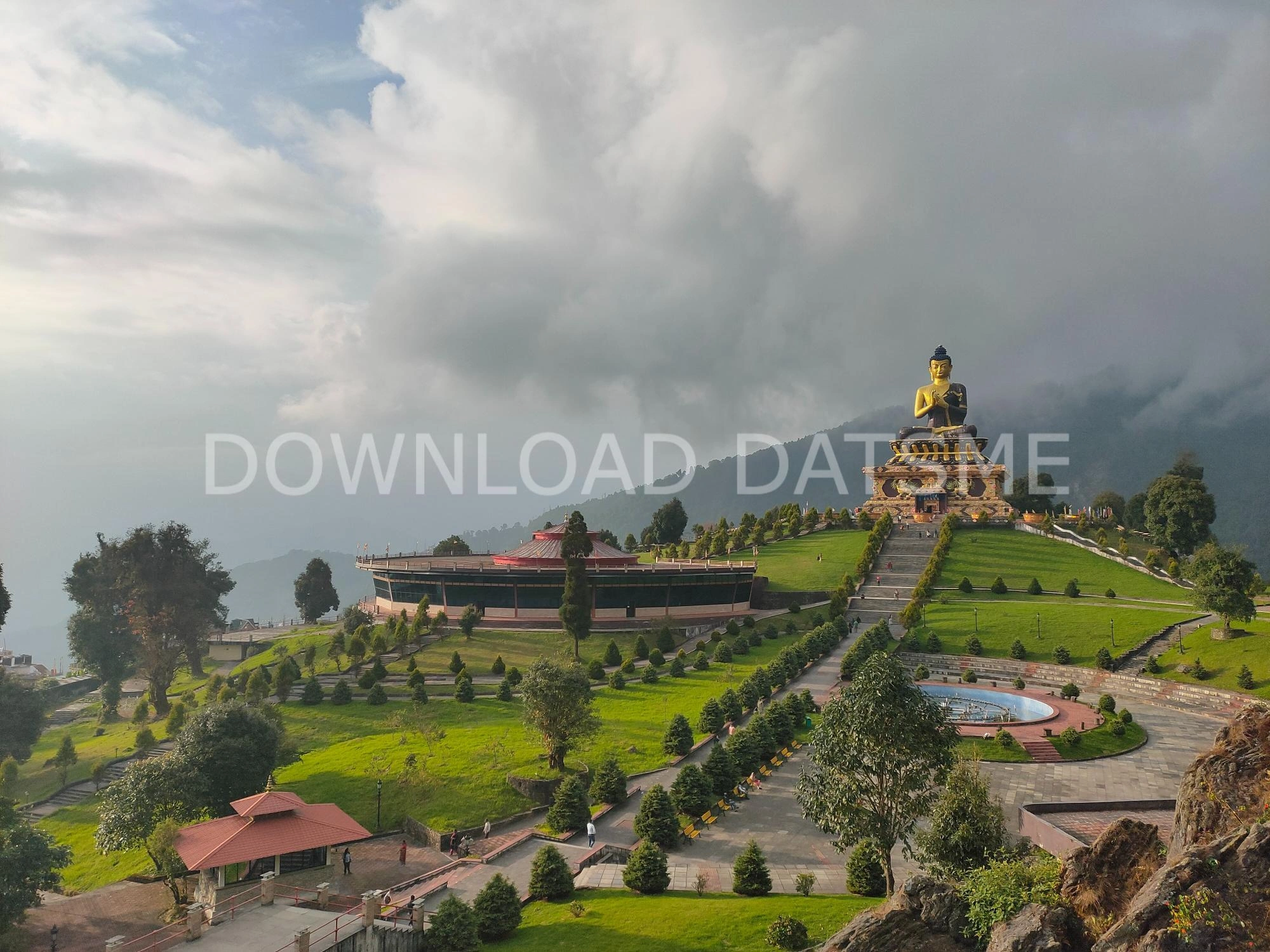 Find Friends in Ravangla, Sikkim based on your bonding style