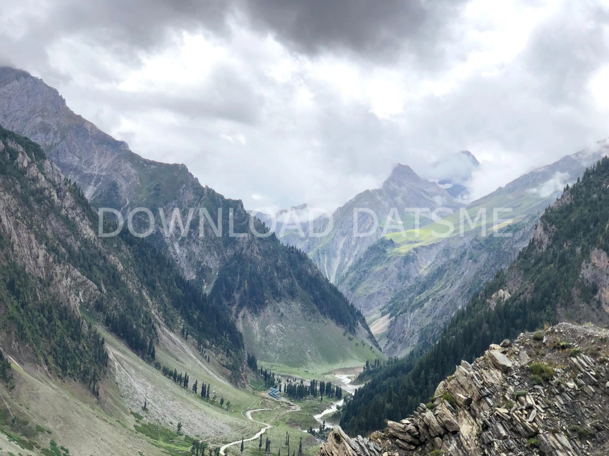Find Friends in Ganderbal, Jammu & Kashmir based on your bonding style